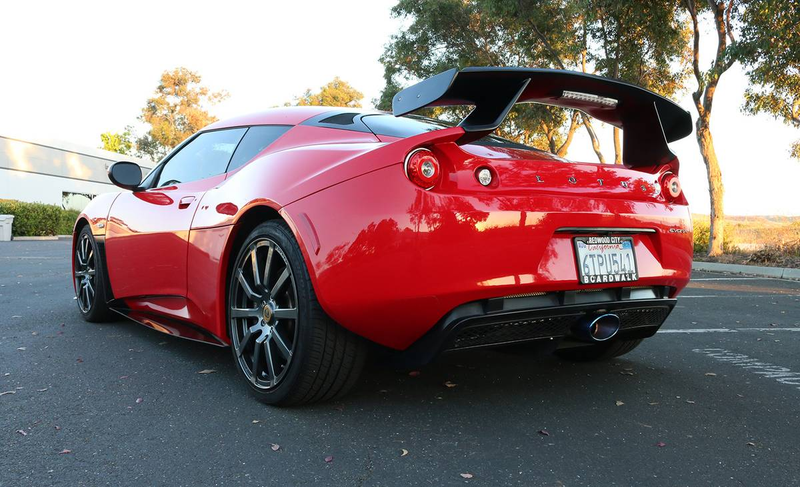 Illustration for article titled At $34,999, Would You 'Wing It' In This Lightly Modded 2011 Lotus Evora?